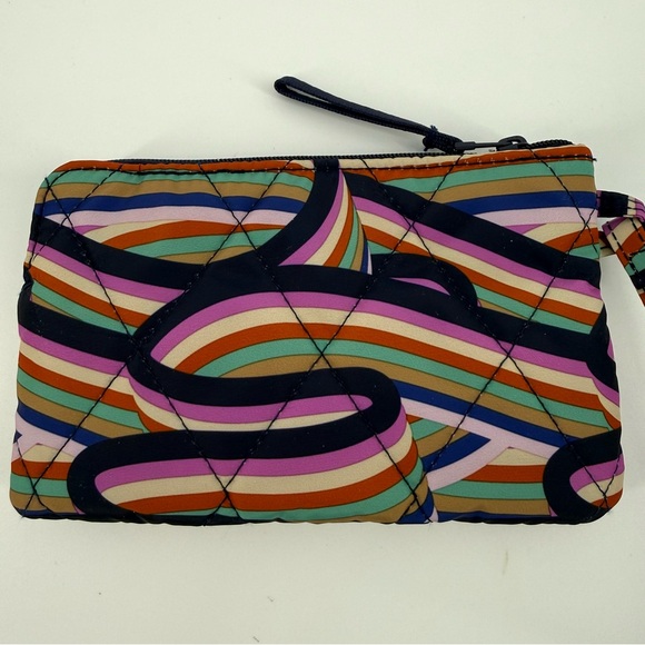 Vera Bradley Ultralight Realy Wristlet - Picture 3 of 4